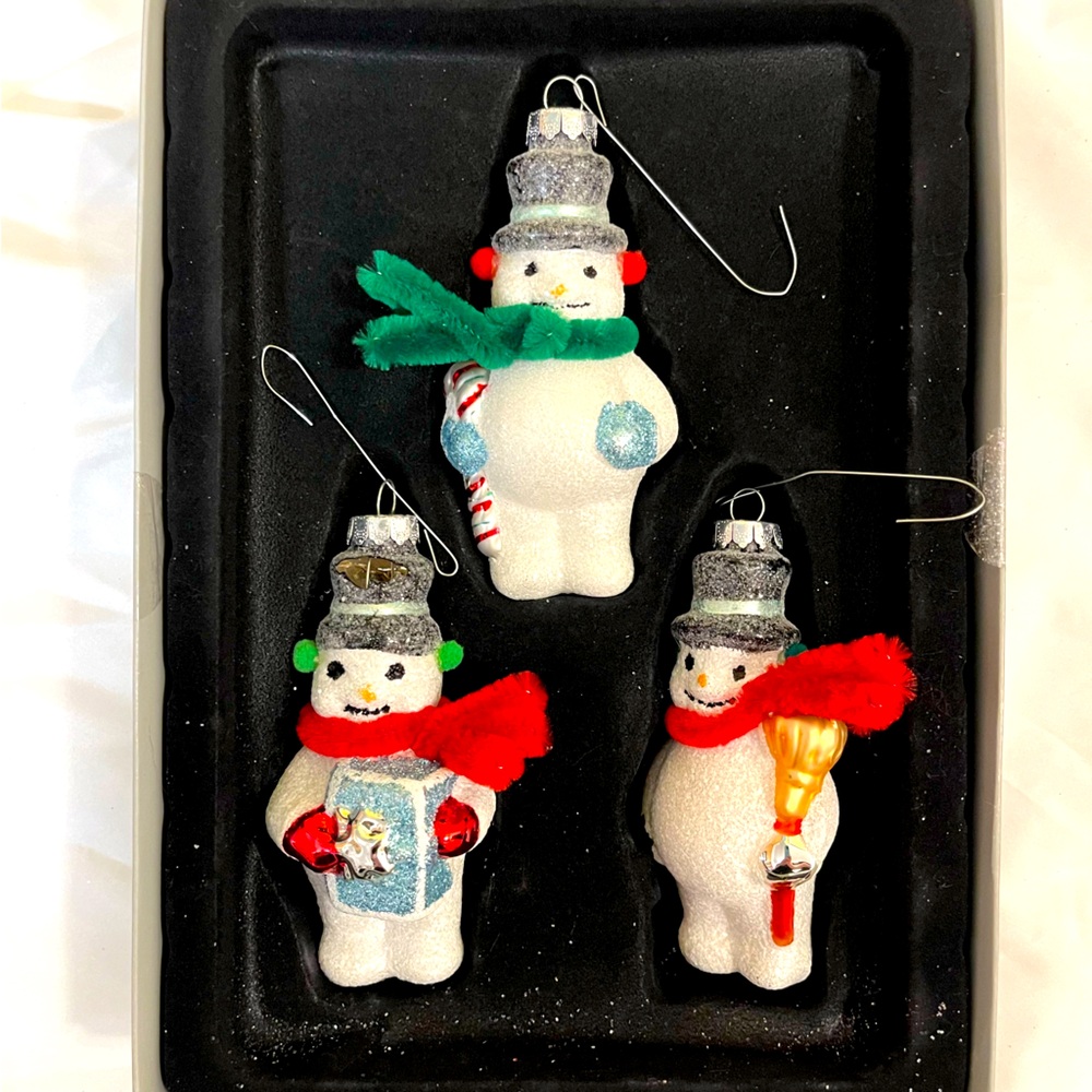 Adorable Glittery Glass Snowman Christmas Ornaments